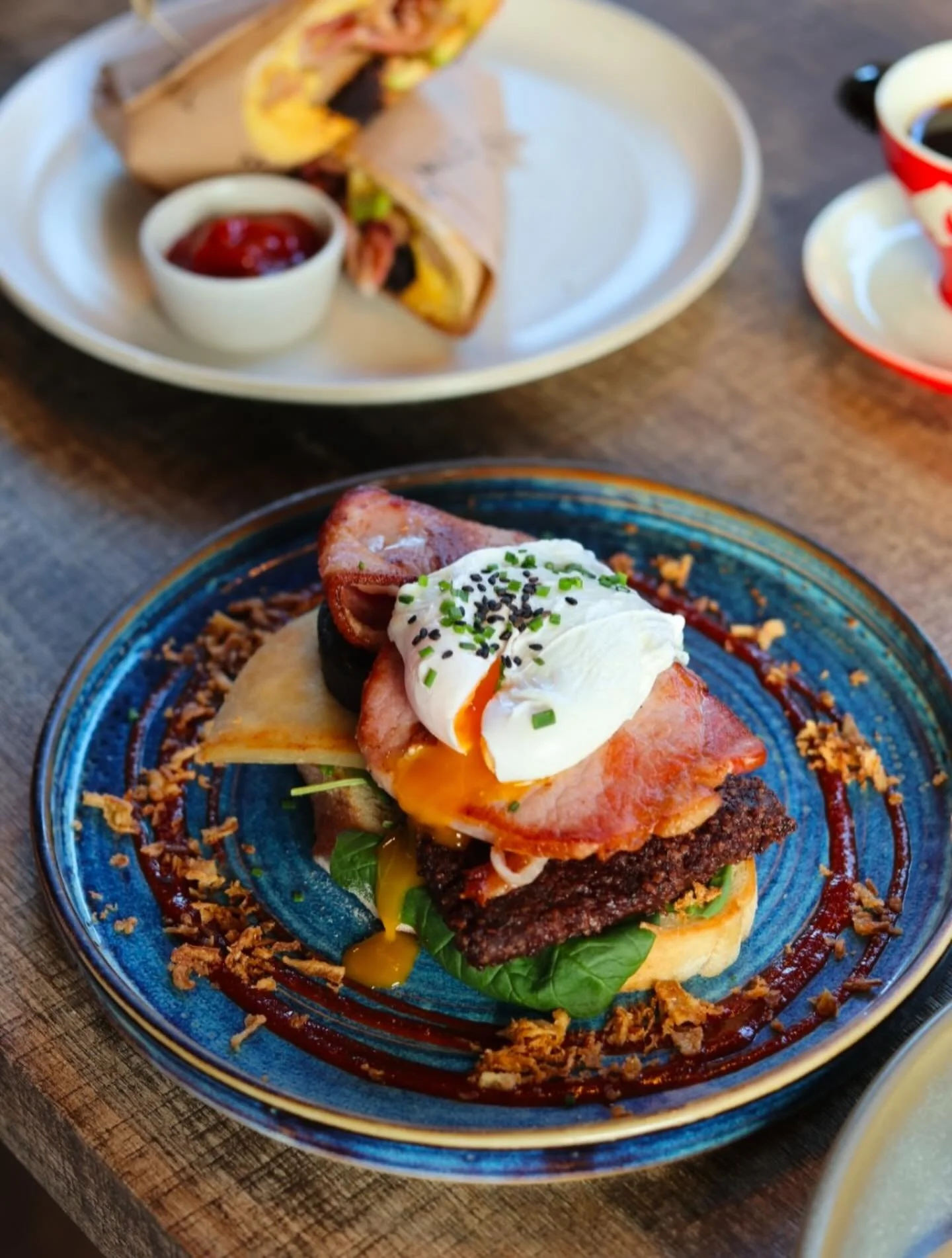 We&rsquo;re officially back open! 🎉 

And there&rsquo;s no better way to celebrate than a delicious Friday brunch 🍳

🕗 Served 8am&ndash;11.30am, 7 days a week
📞 Walk-ins welcome or call 01236 804795

#tipsycow #brunchglasgow #glasgowfoodie