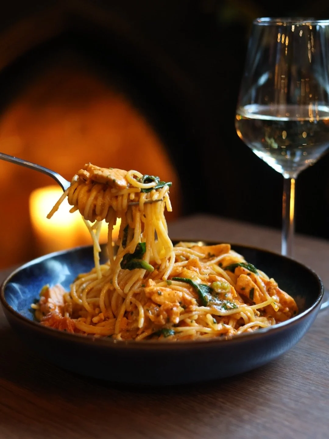 Saturday nights are made for good food, great drinks and live music. 🎙️🥂

Join us tonight at Tipsy Cow for dinner, cocktails and a brilliant night of live music with Alan Purvis 🎤

☎️ 01236 804795 &ndash; book your table now!

#thetipsycow #airdri