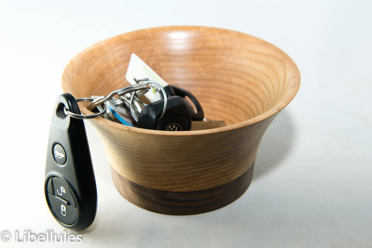 Bowl Ash Walnut-3446.jpg