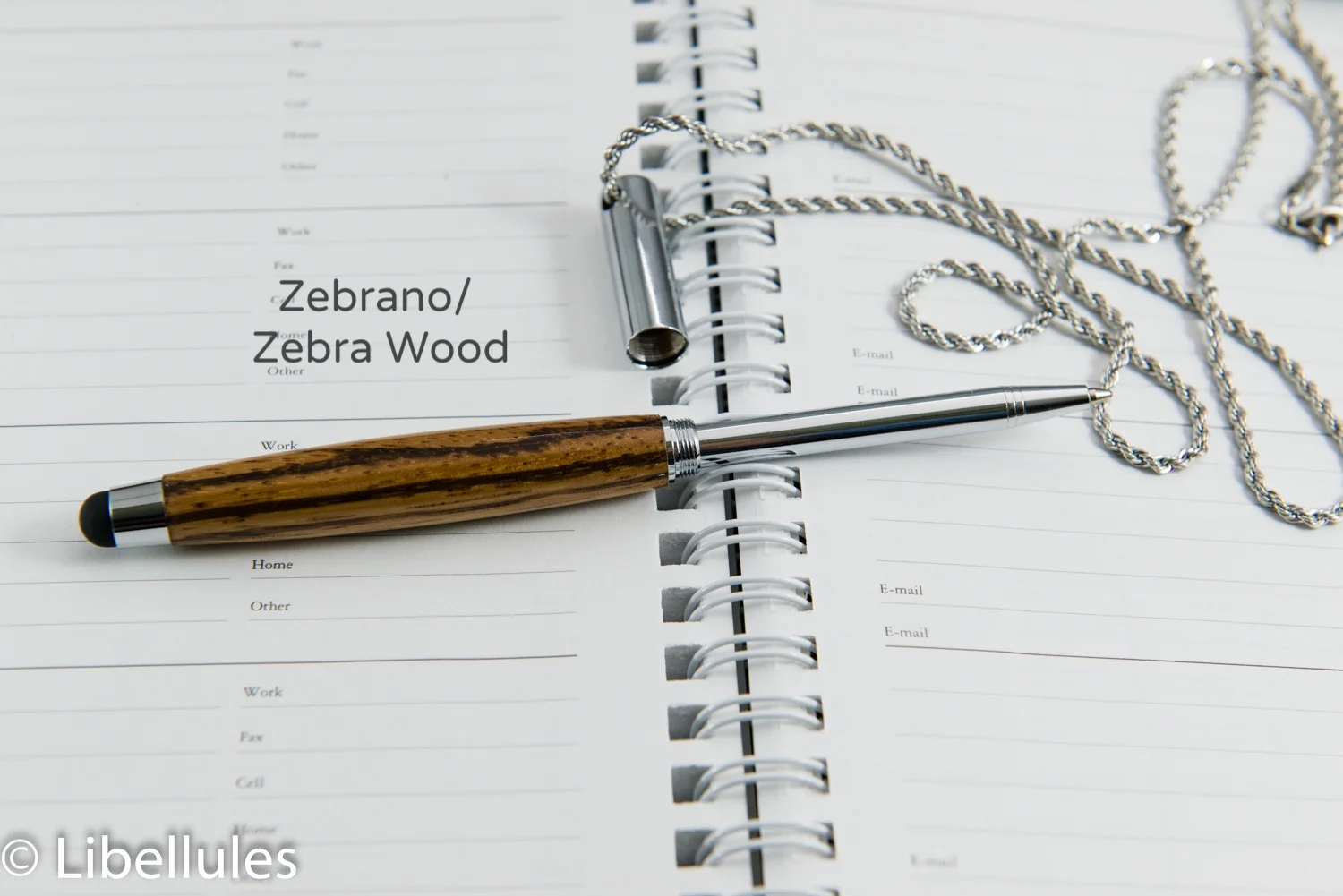 Necklace Pen-3972.jpg