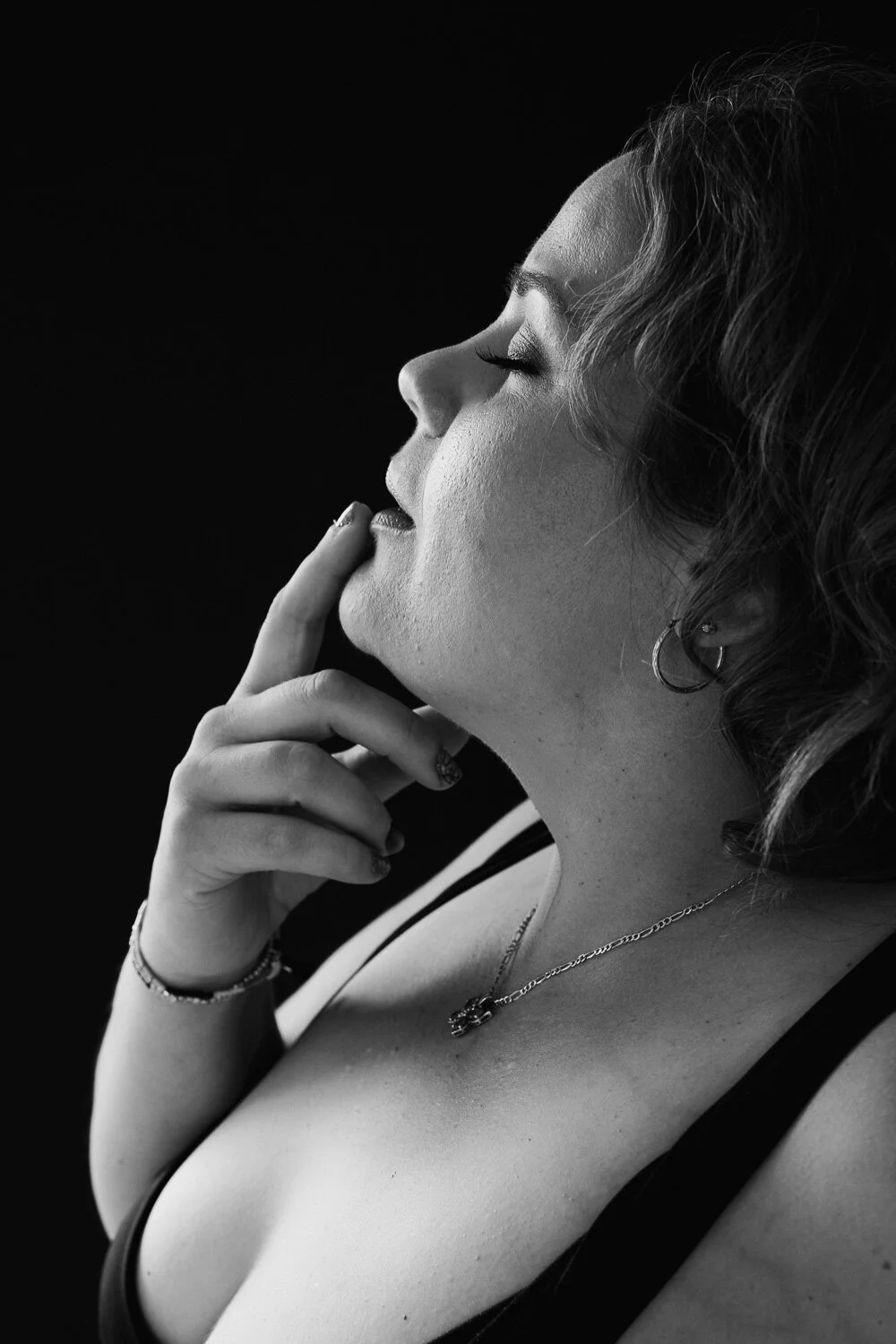 B&W-Lifestyle-Boudoir-11.jpg