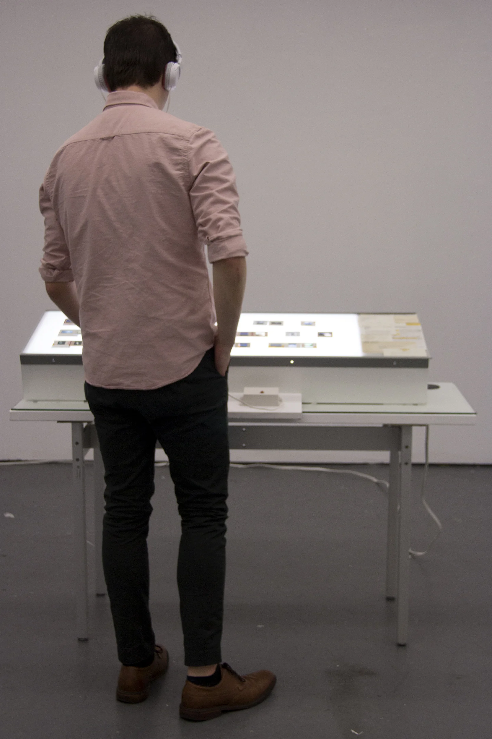 Slideshow_Standing.jpg