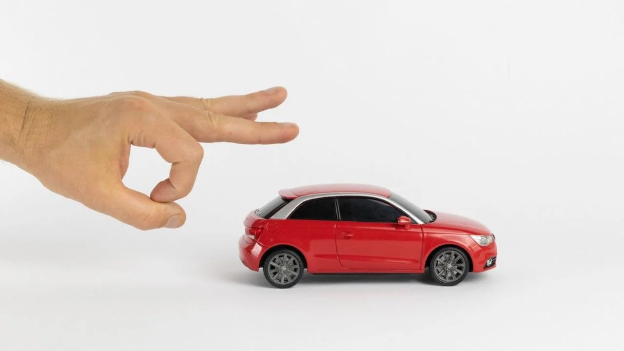 Auf dem Pannenstreifen – eine Auto-Biografie.