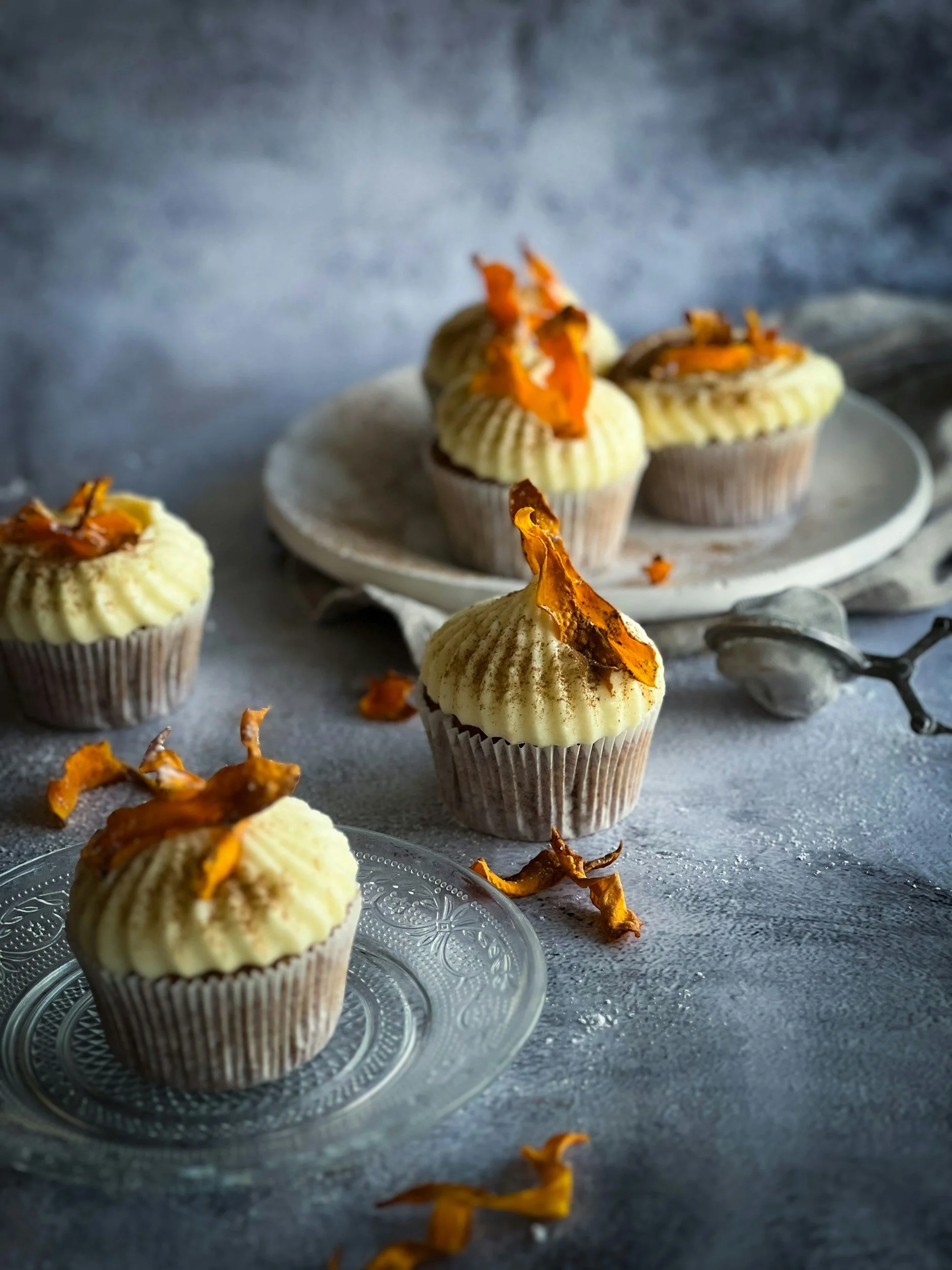 Irresistible Pumpkin Spice Cupcakes with Cinnamon Cream Cheese Frosting: Updated Recipe for Fall