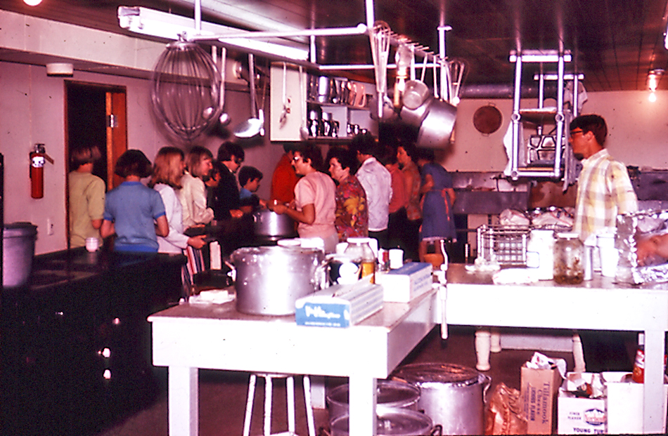 kitchen 60-70's.jpg