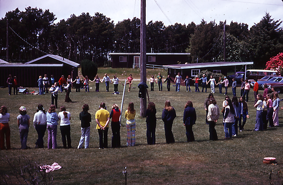 60-70's lawn circle2.jpg