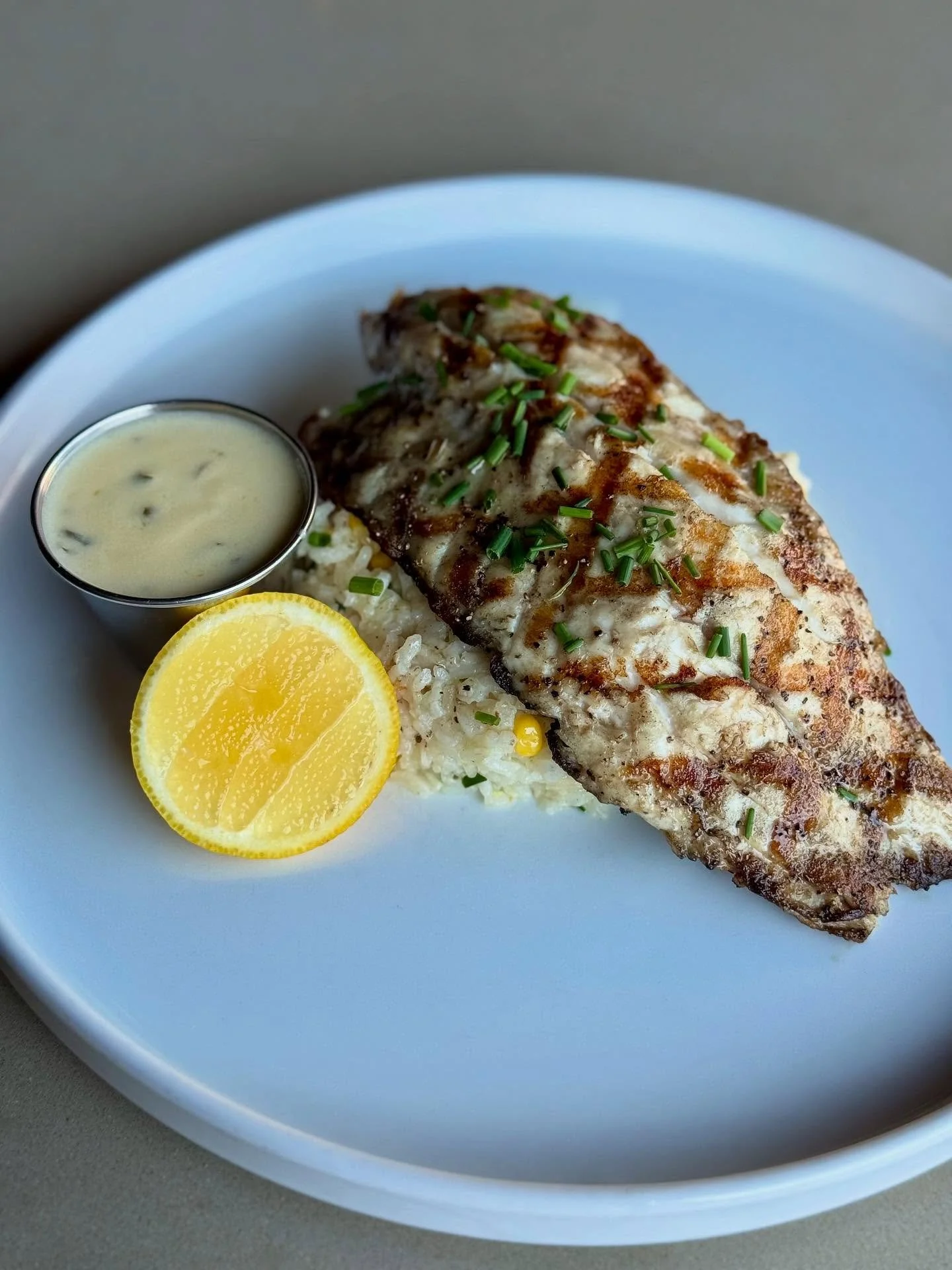 Grilled to perfection. Striped sea bass + summertime = perfection on a plate.

#lakehighlands #dallasdining #lheats #stripedseabass #summertime #dallasfish
