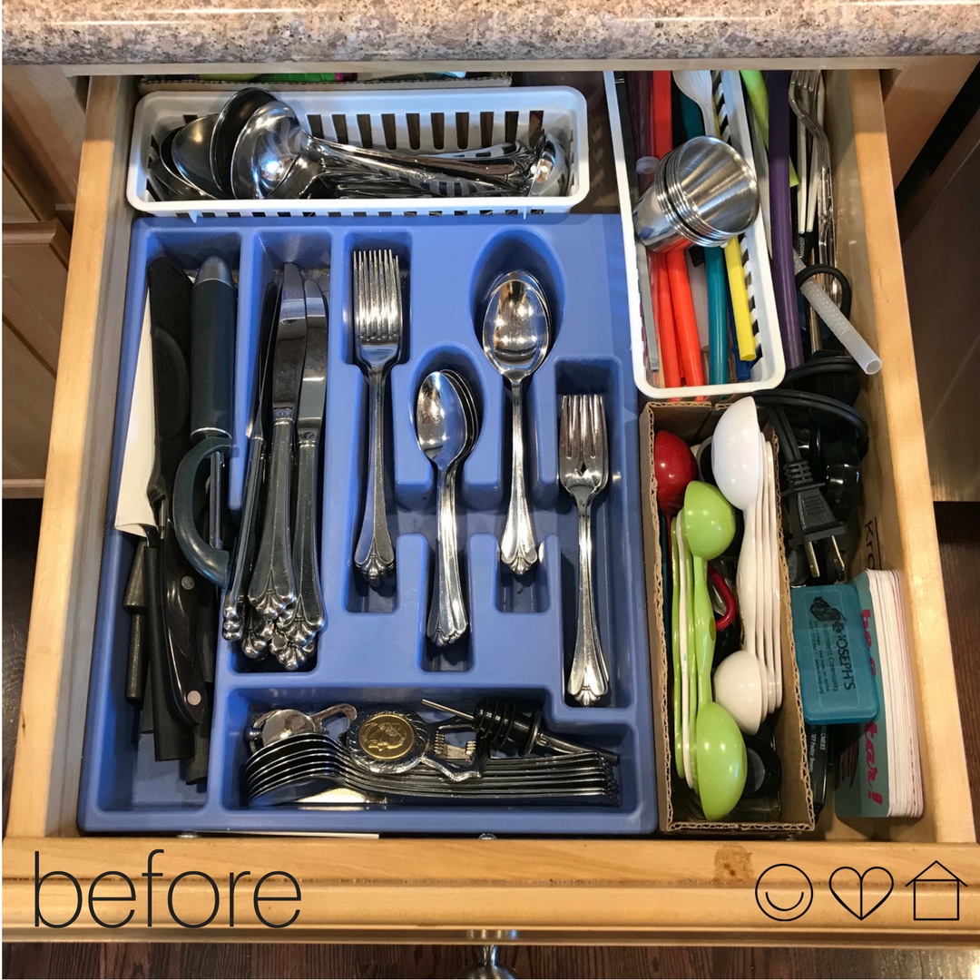 Kitchen organization before - Des Moines