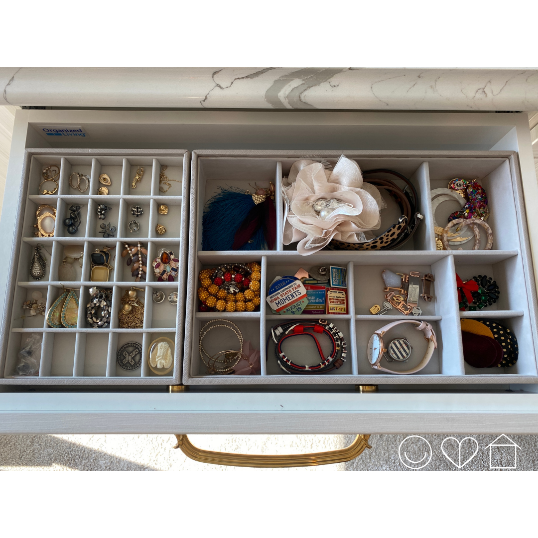Bedroom drawer organization