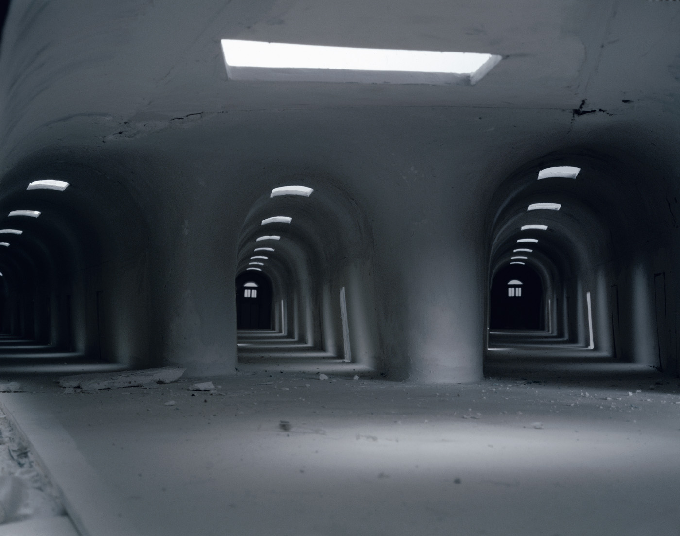   Tunnels , 1995 