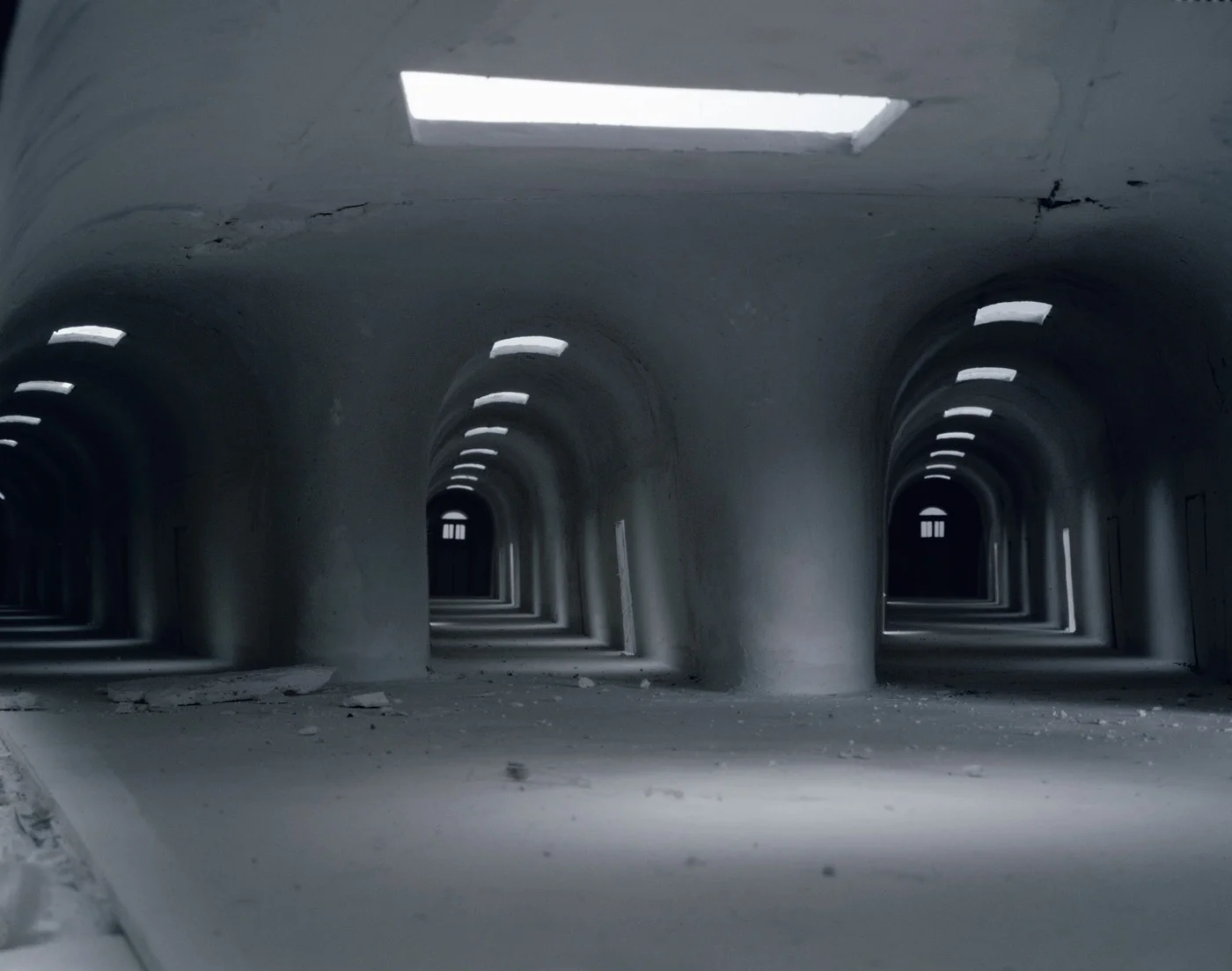 Tunnels , 1995