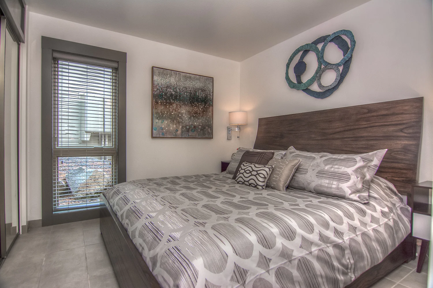 Century Dr SW 18575 (17 of 25).JPG
