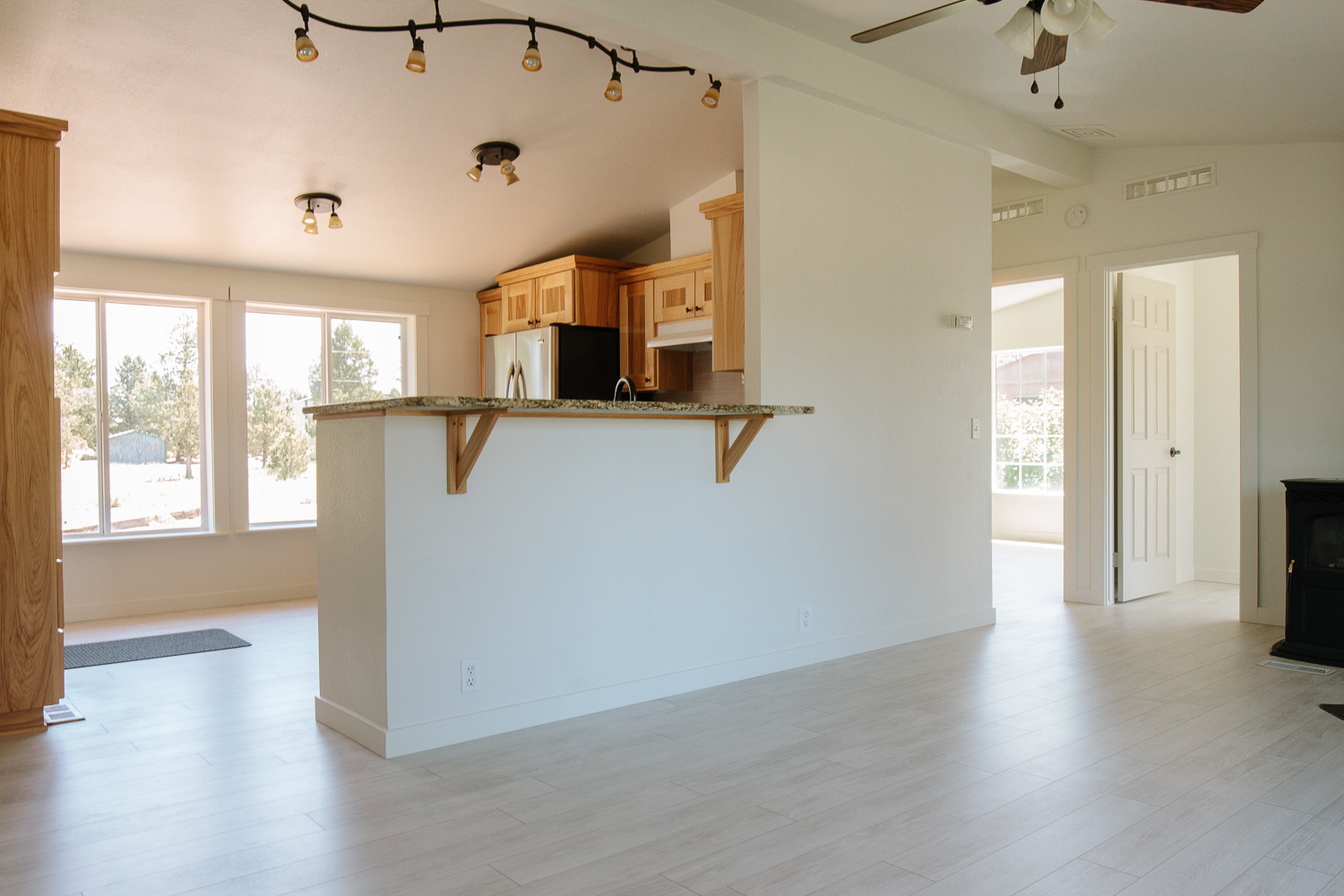 living_room1-1.jpg