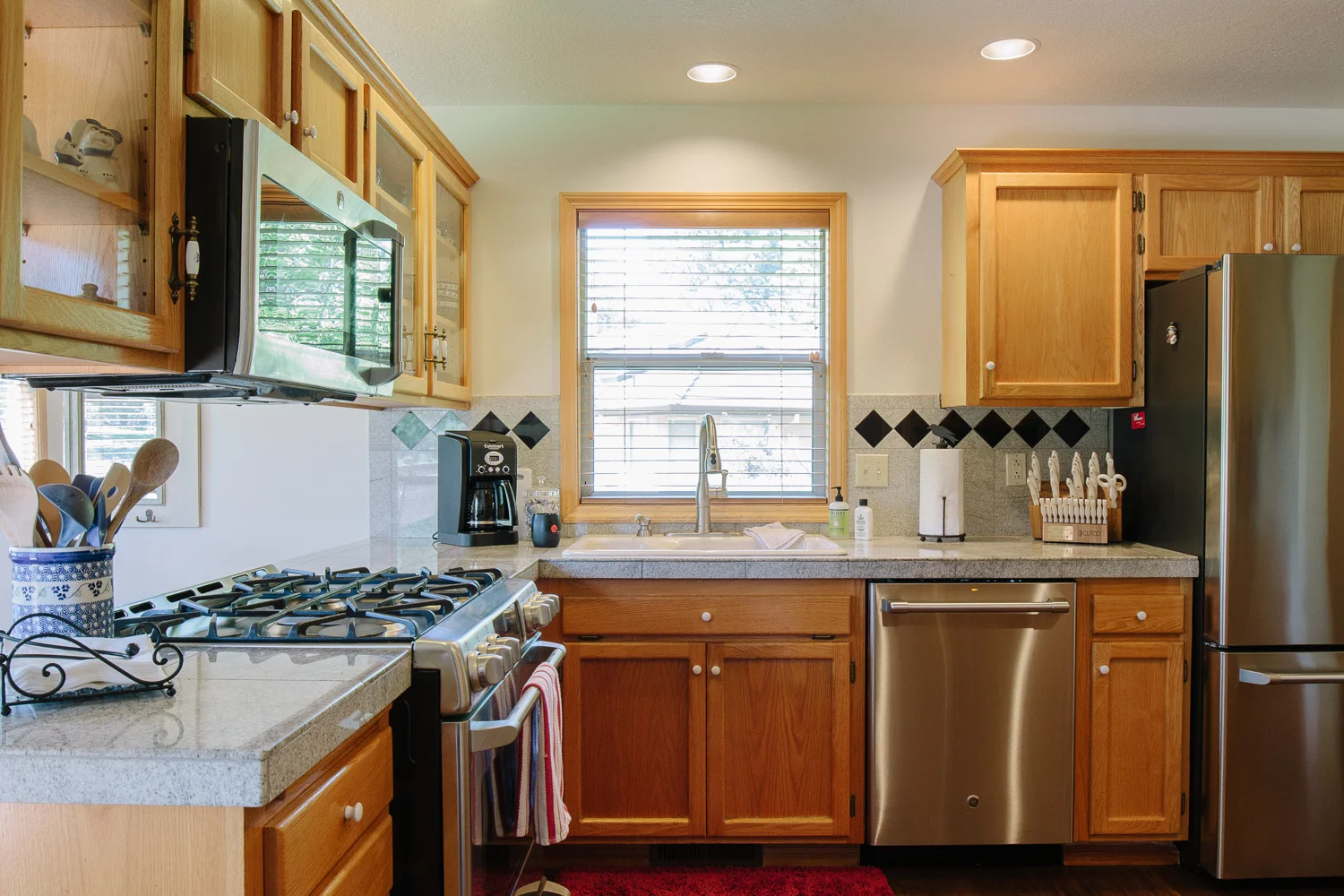 kitchen_angle2_option1-1-3.jpg