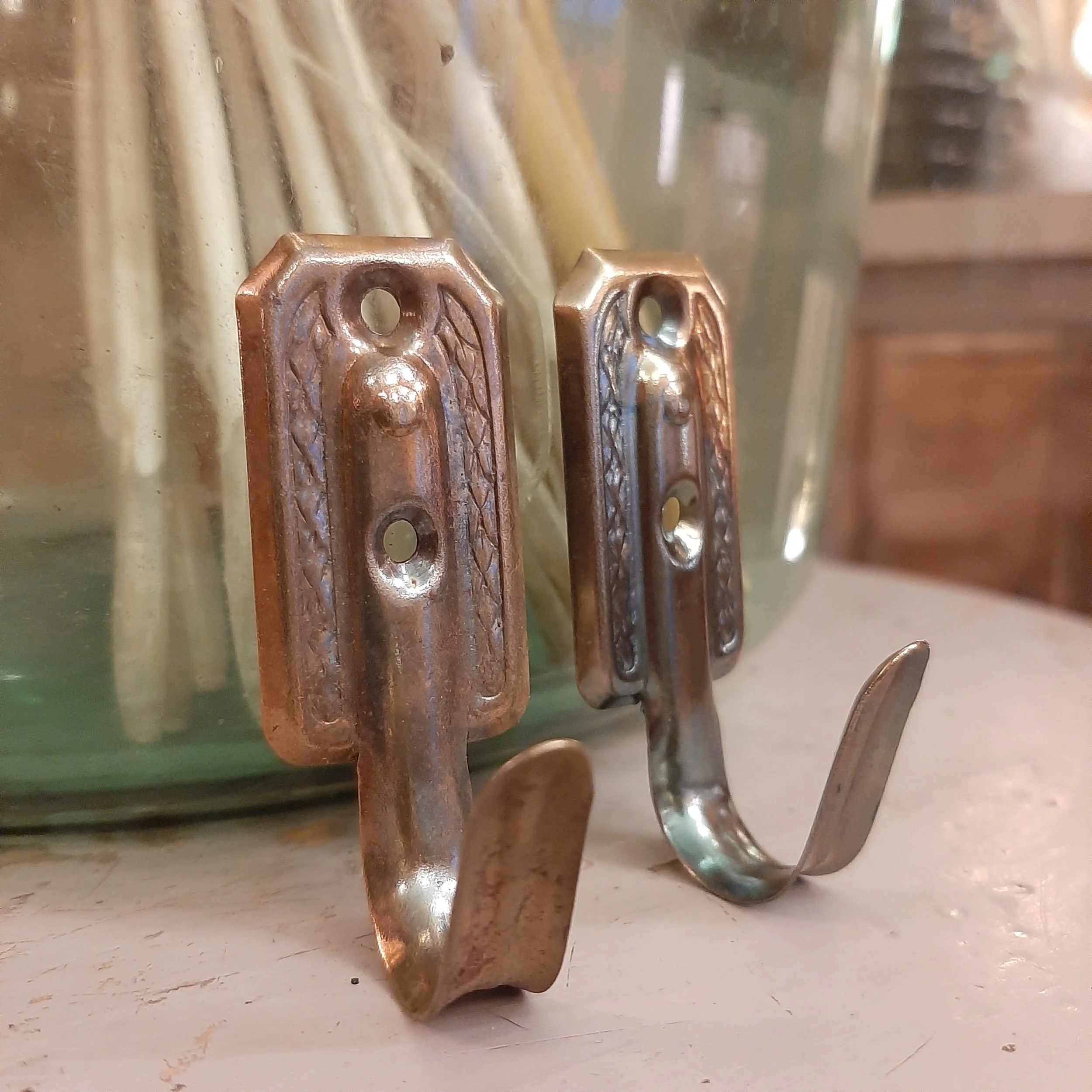 Jugendstil Messinghaken um 1920