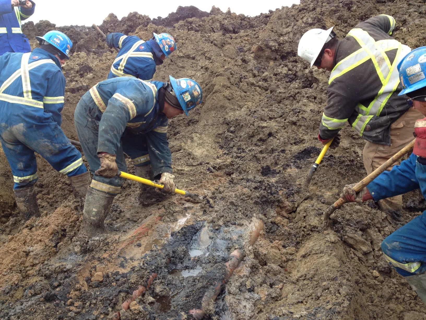 Spill Response & Remediation — Summit Earth