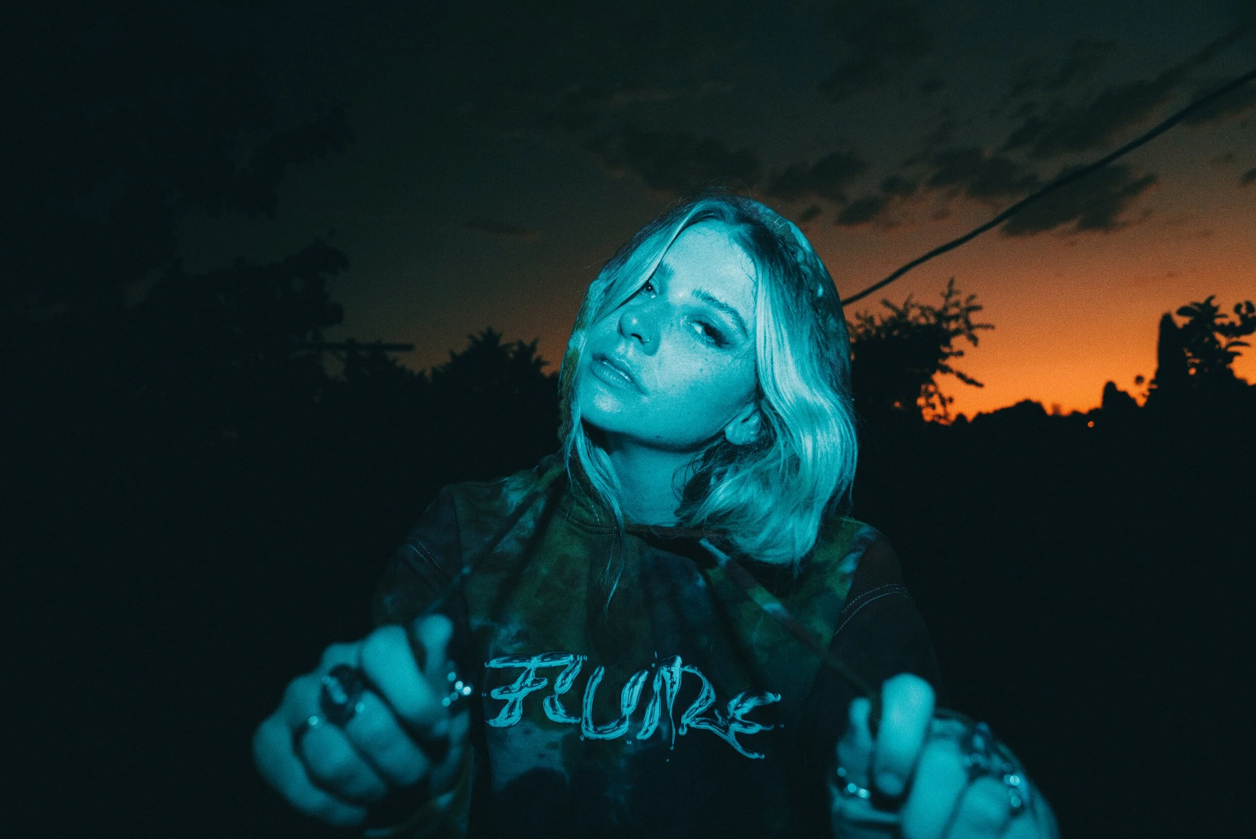 flume - hoodie - 21.JPG