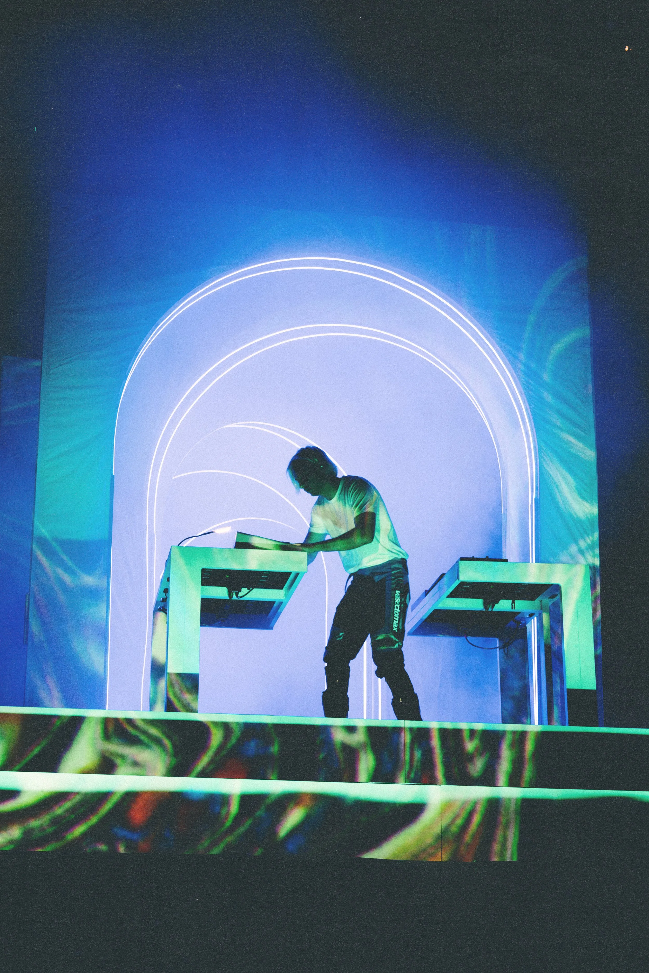 JOHNLIWAG-DSC01007-R1 copy.jpg