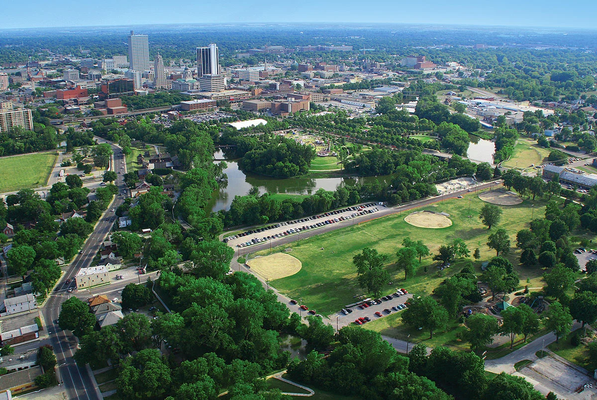 fort-wayne-1200x804.jpg