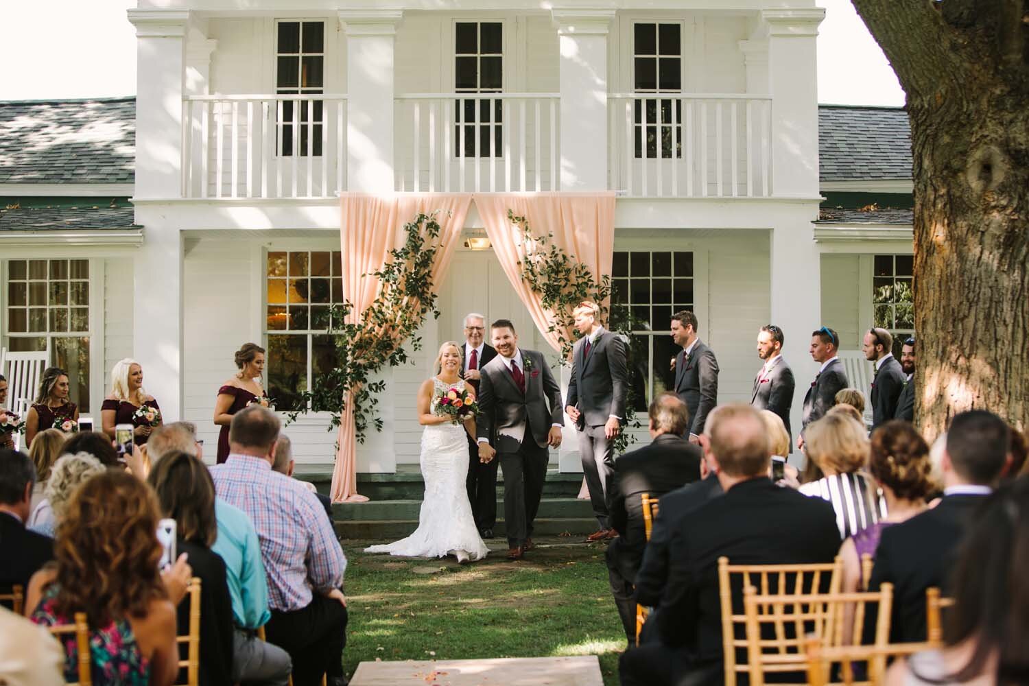 cornman farm outside ceremony