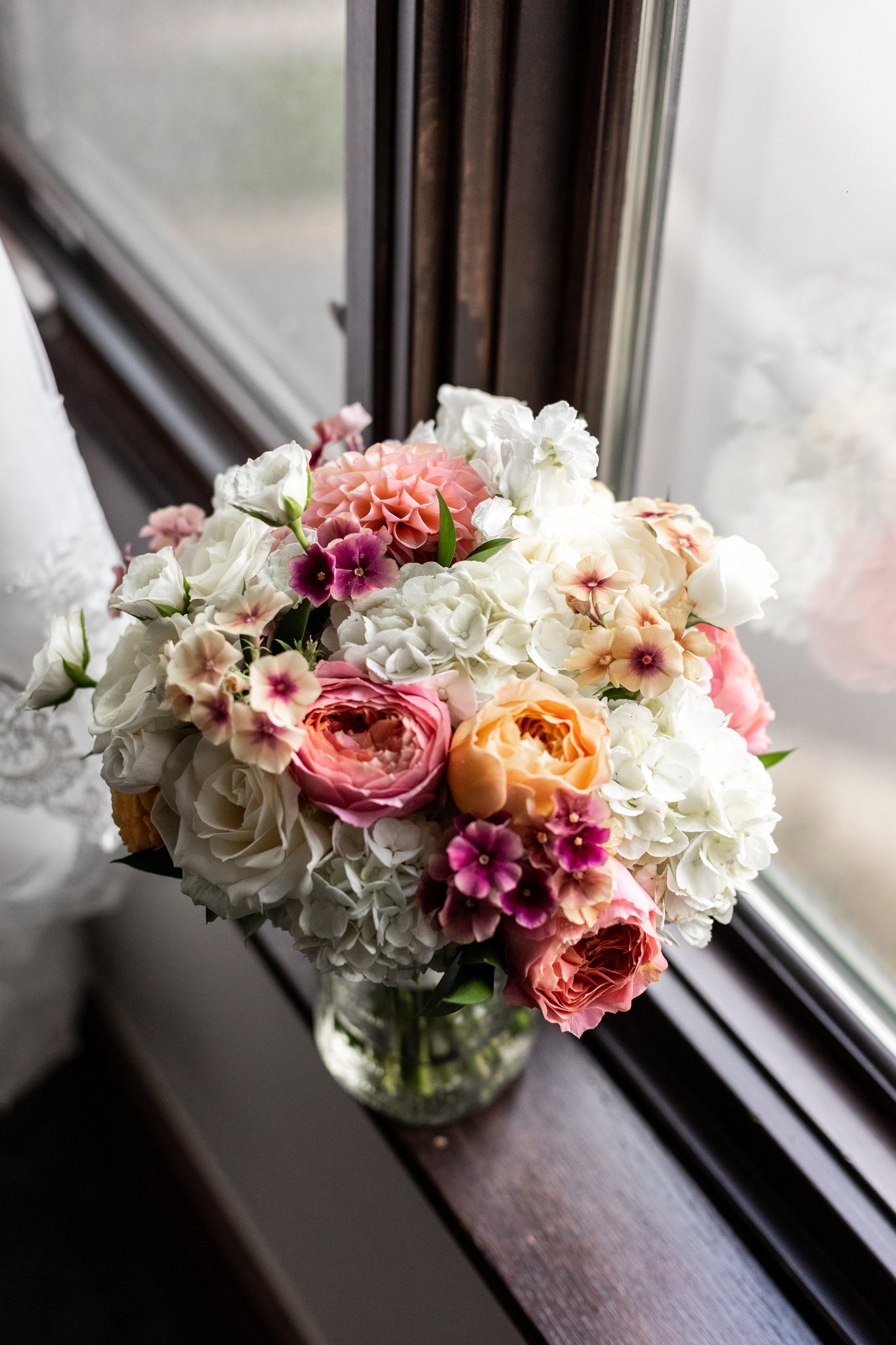 Fall wedding flowers featuring cherry caramel phlox