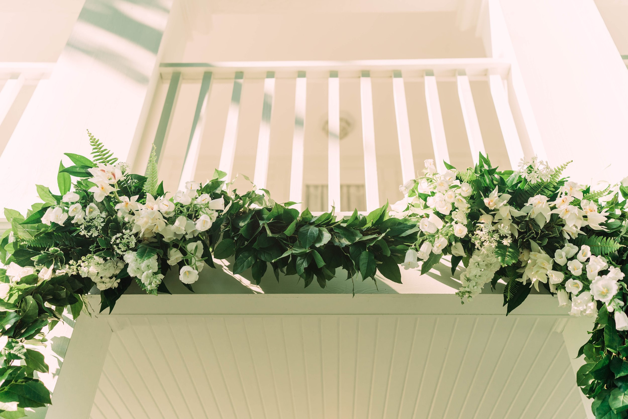 Ceremony flowers at cornman farms