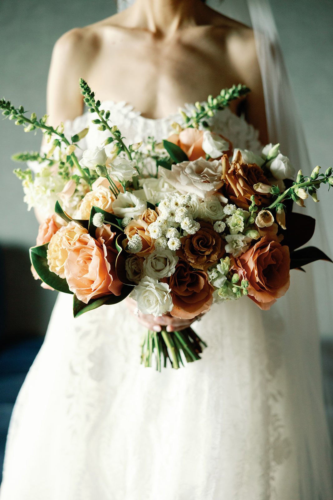 Terracotta bride's bouquet