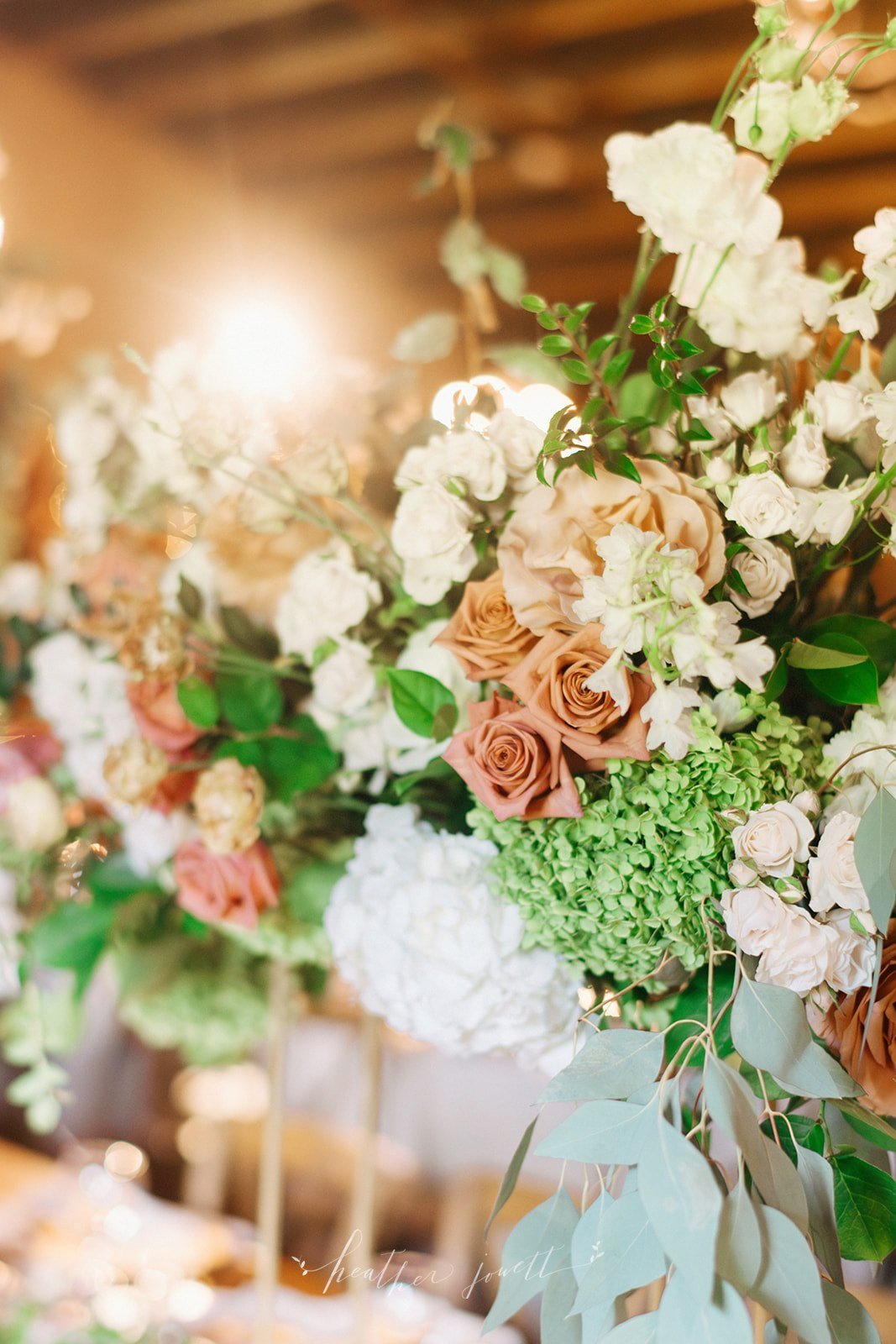 Sunset tone wedding flowers