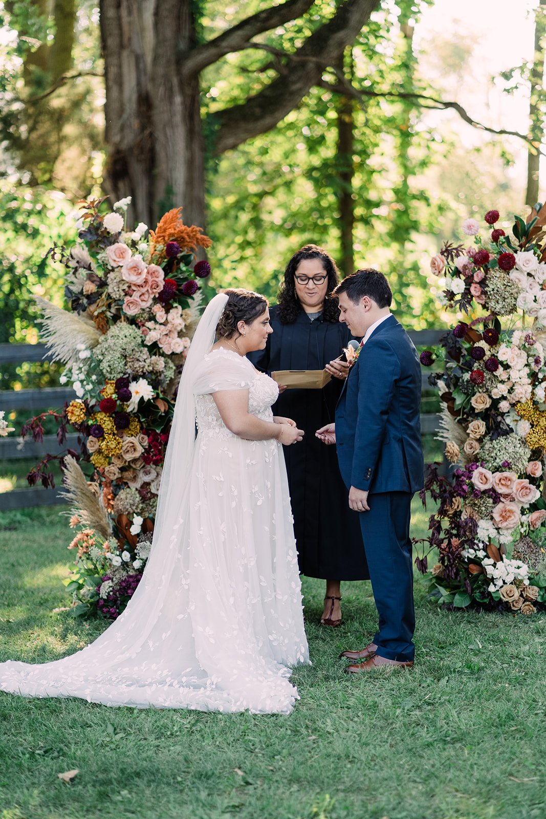 robin hills wedding ceremony