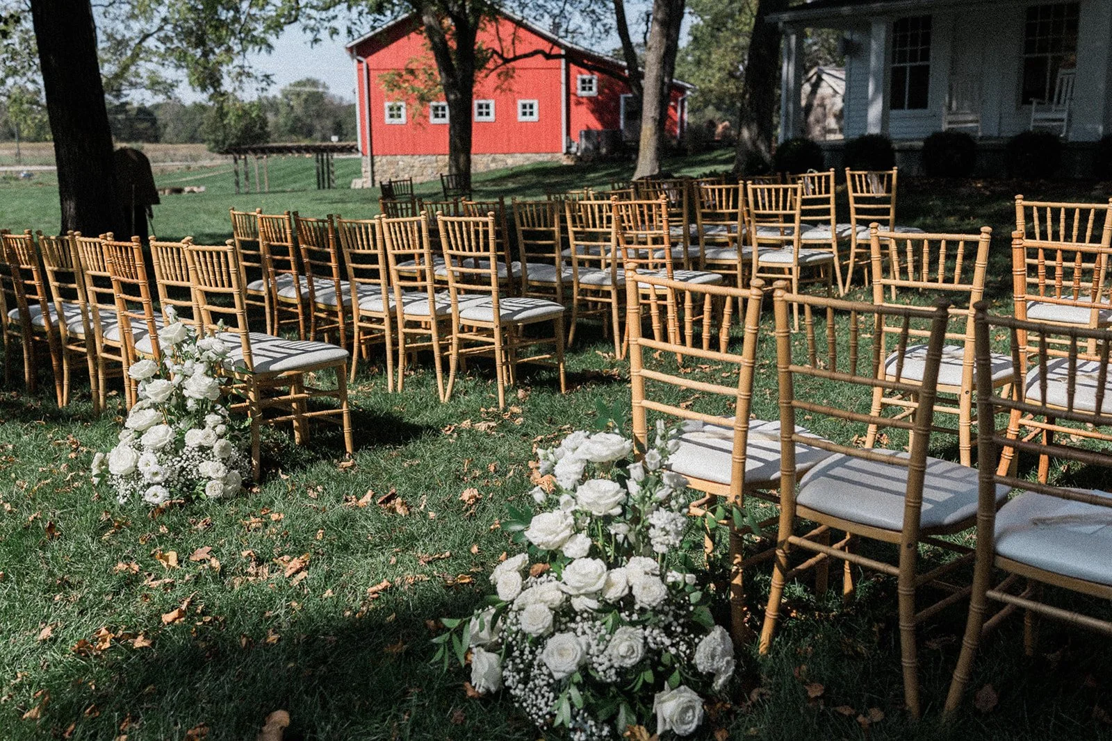 Aisle flowers at Cornman Farm
