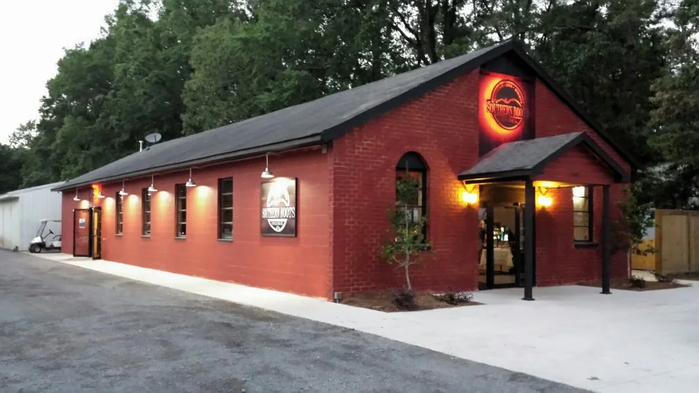 Southern-Roots-Smokehouse-in-Charleston.jpg