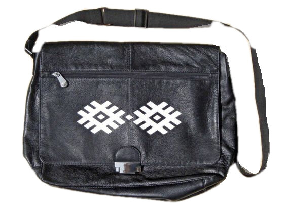 leather purse-1.jpg