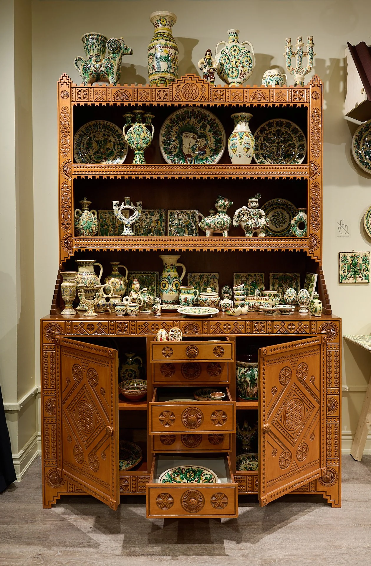 Umco kosiz show images1258.jpg