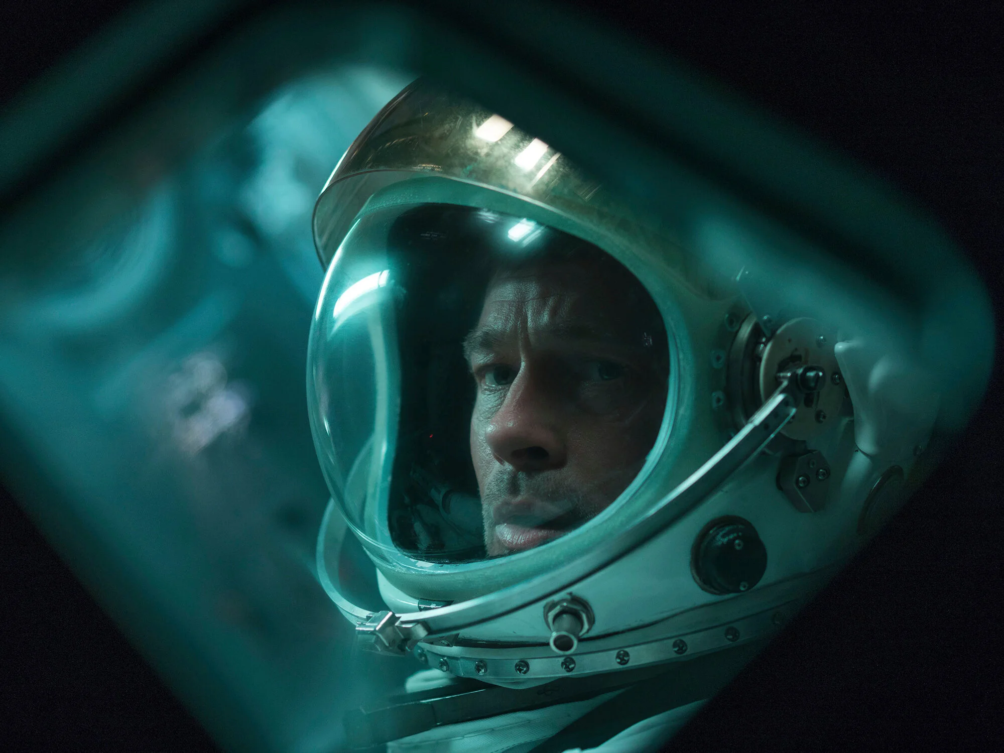Ad-Astra-Film-Review.jpg