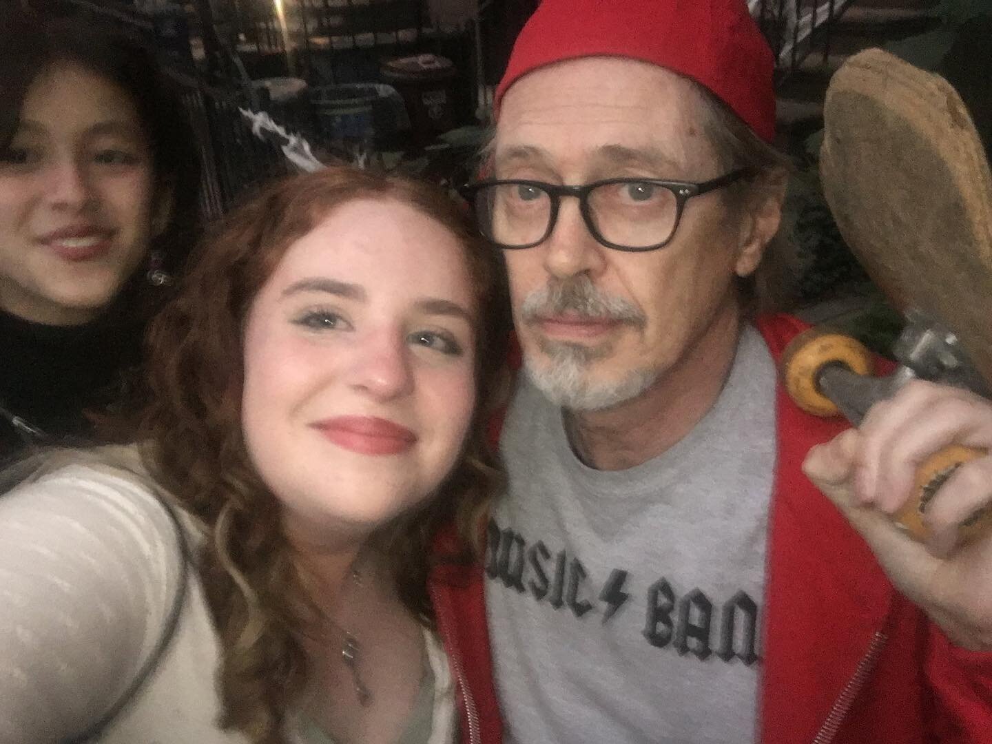 &ldquo;How do you do, fellow kids?&rdquo; Steve Buscemi dressed up as his own meme for Halloween.

📷 Debra Wexler