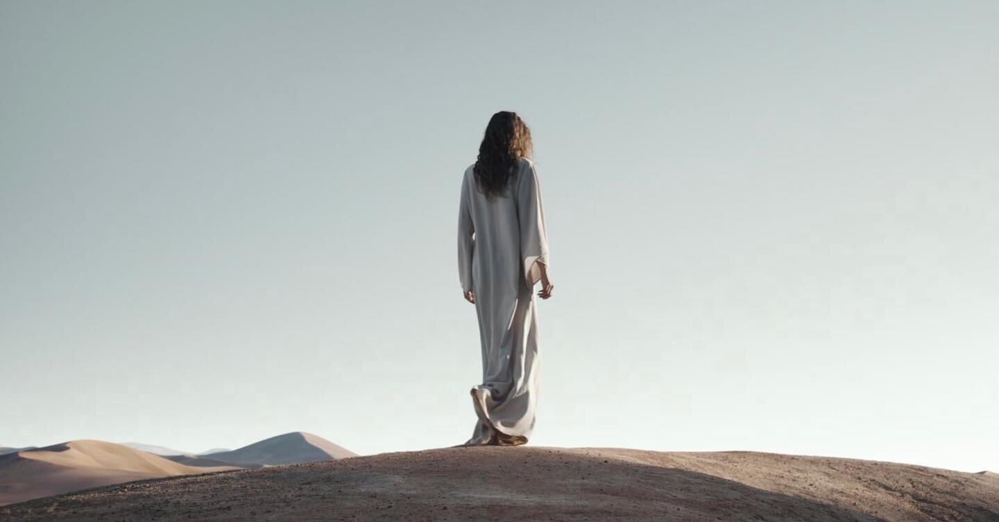 Dune (2021), directed by Denis Villeneuve. #Cinematographer: Greig Fraser