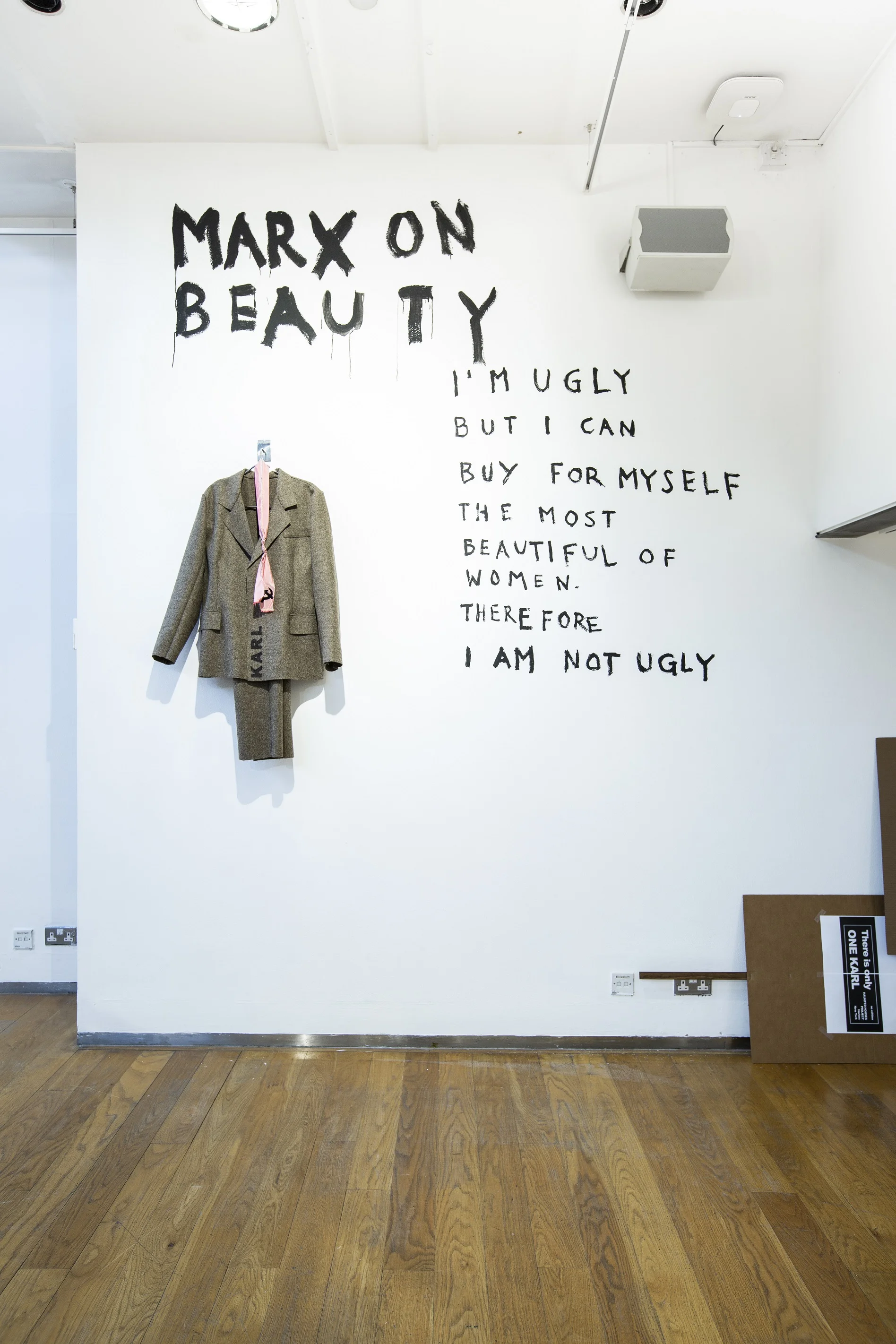 Connections are made between class, poverty, the production and consumption of luxury goods and fashion at Comme des Marxists.