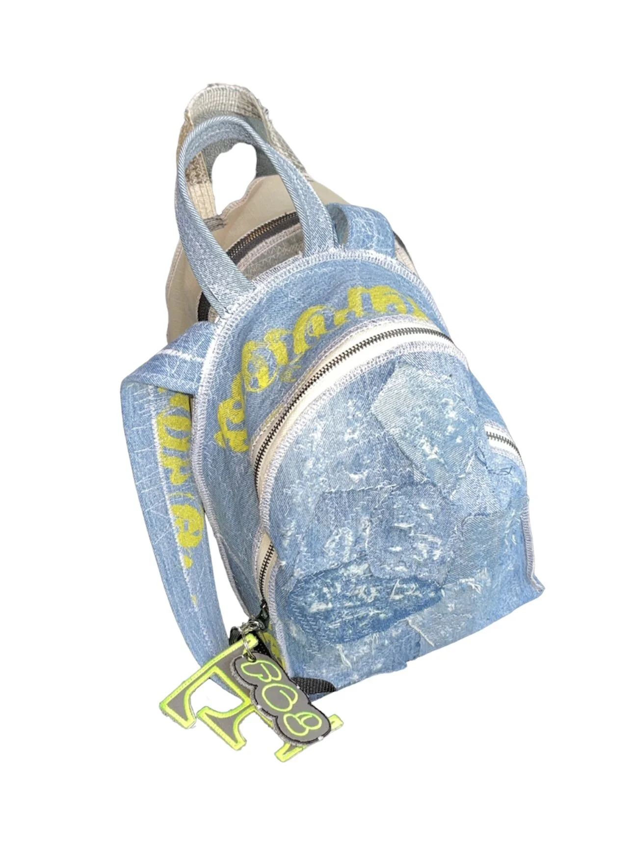 722BDE42-B80D-4197-8CAC-968F7B5CD2C3