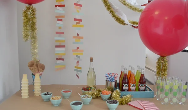 Weeknight Party Girl  ::  Ice Cream Social