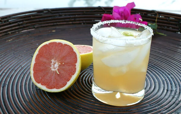 Charm Hour :: Pink Grapefruit Margaritas