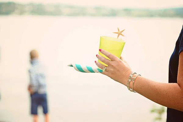 Alexandra-Hedin-Lillet-Cocktail-Clambake-Beach-Weeknight.jpg