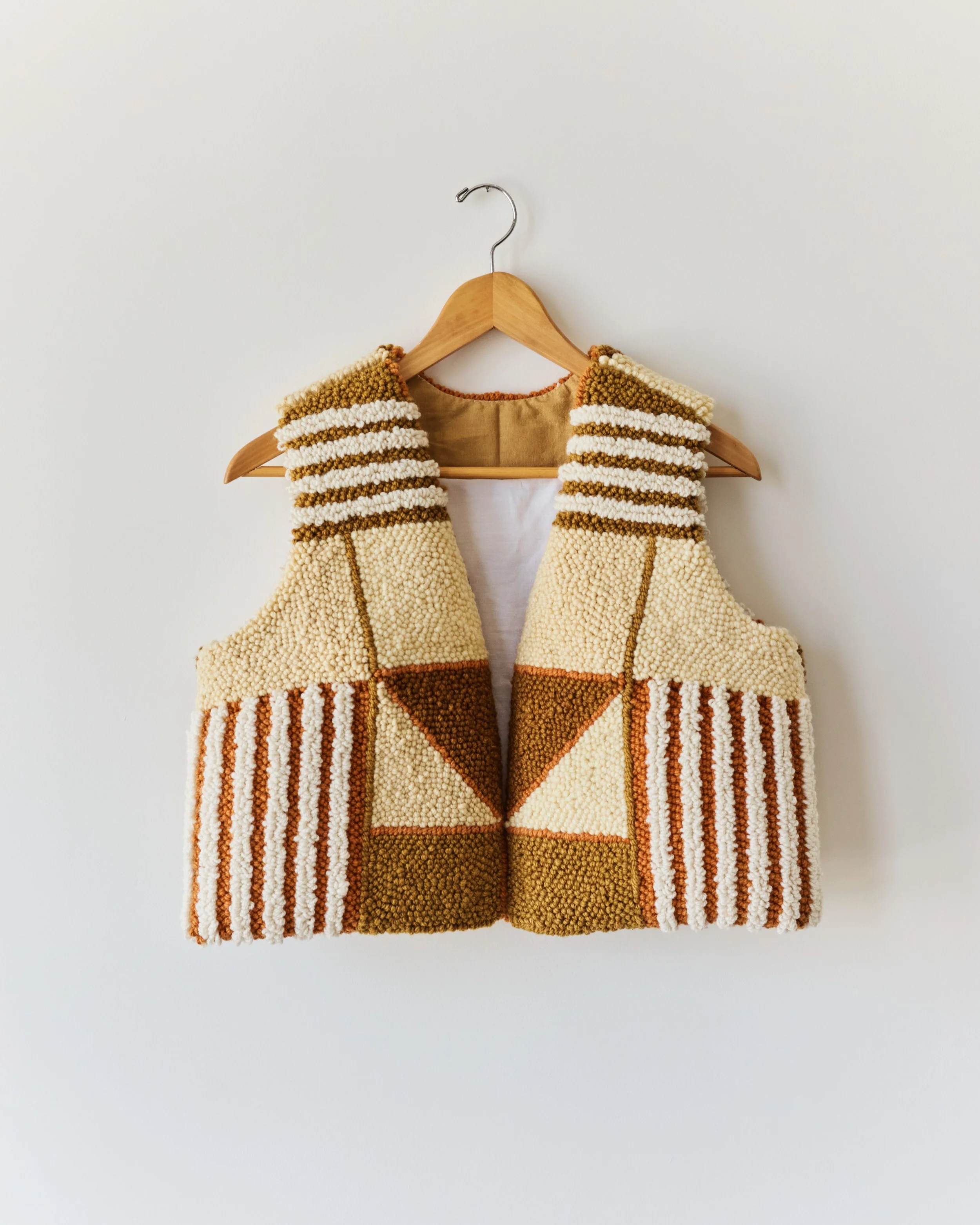 240605_Punch_Needle_Fashion_Flat_Lay_0393.jpg