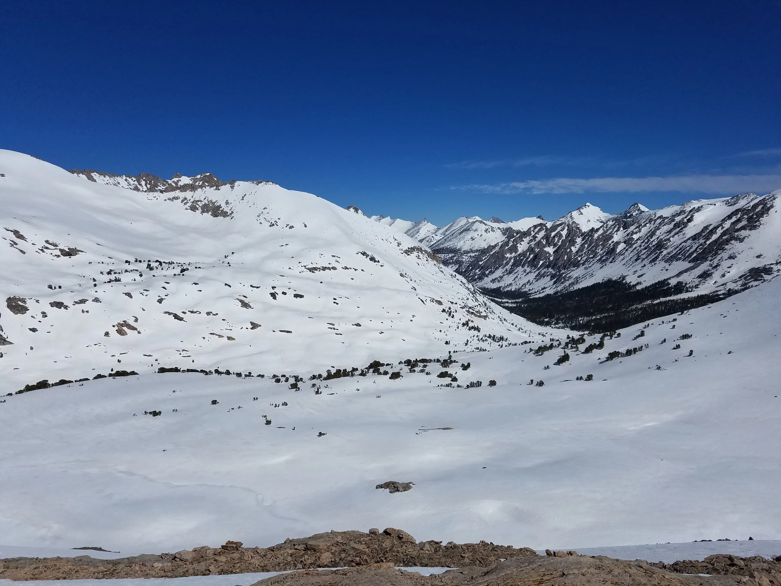 May 2017 - North of Forester Pass, looking down into the Bubbs Creek drainage.