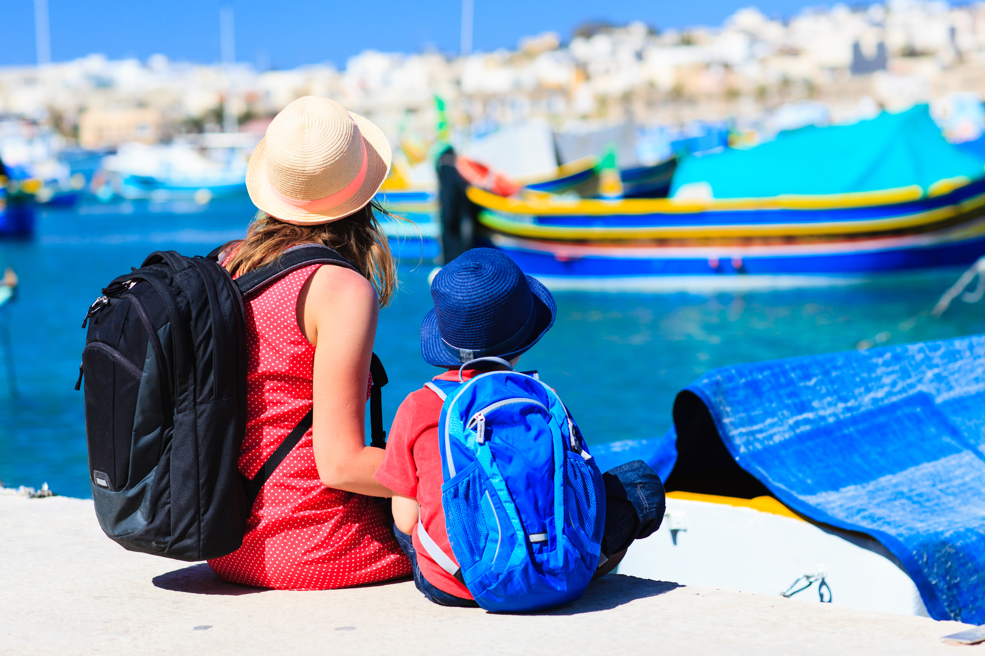 Ребенку перед поездкой на море. Family Travel. Travel Backpack for carrying a child.