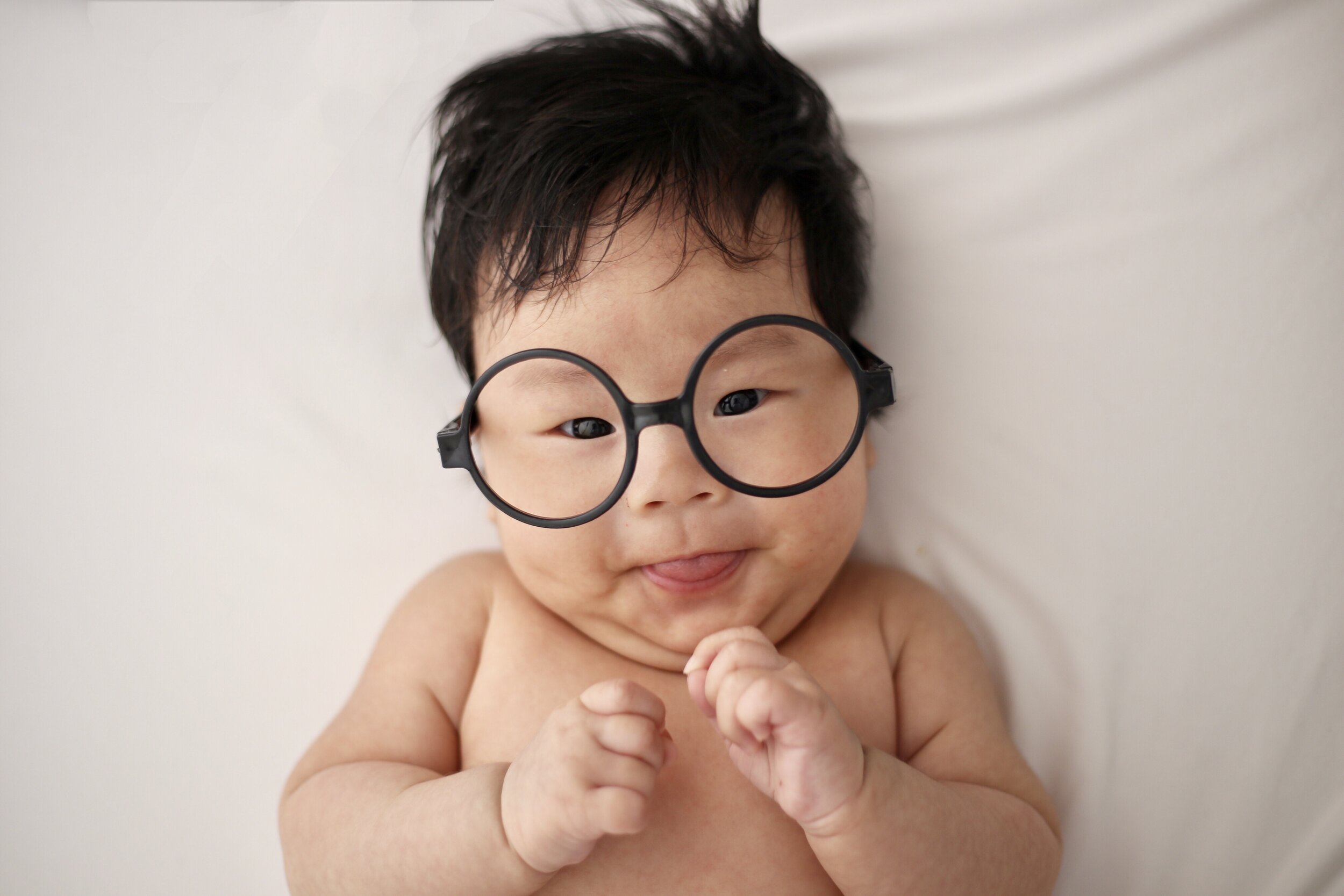 Babies born to older mothers tend to be smarter.
