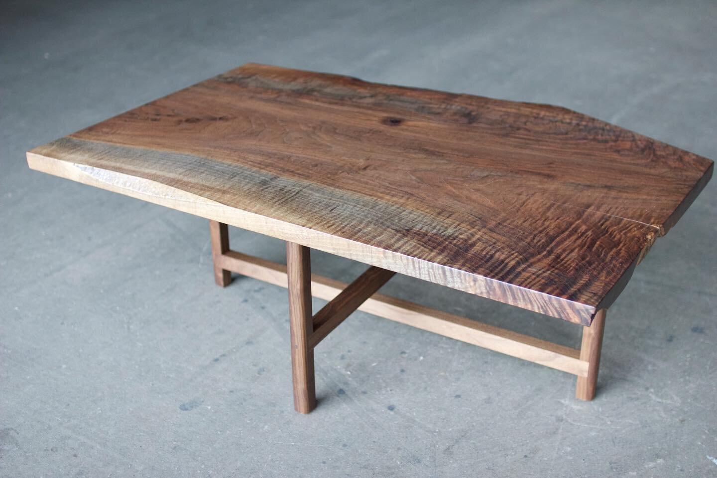 Claro Walnut coffee table ☕️