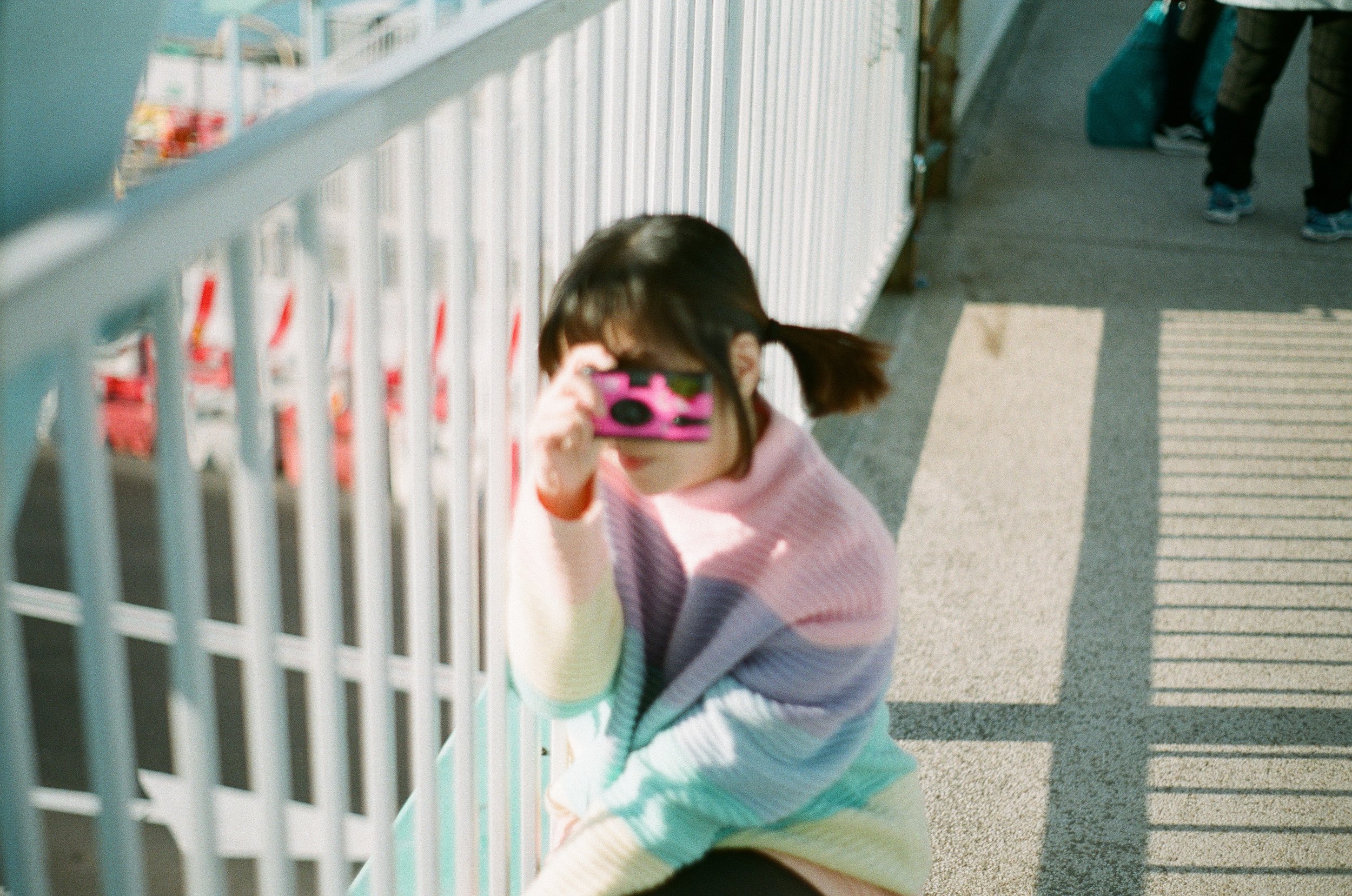 赤、黄、緑、青、紫 | NIKONOYUMEE ニコの写真