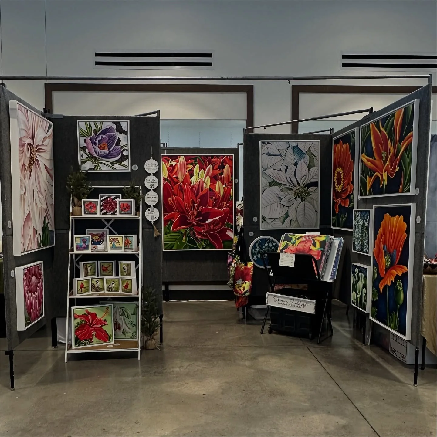 You still have a chance to see the lovely holiday tablescapes at @markartsks and come see me at the Art Boutique. Sunday we will be here from noon to 4 pm. Don&rsquo;t miss out on the fun, inspiration and one of a kind holiday gifts.