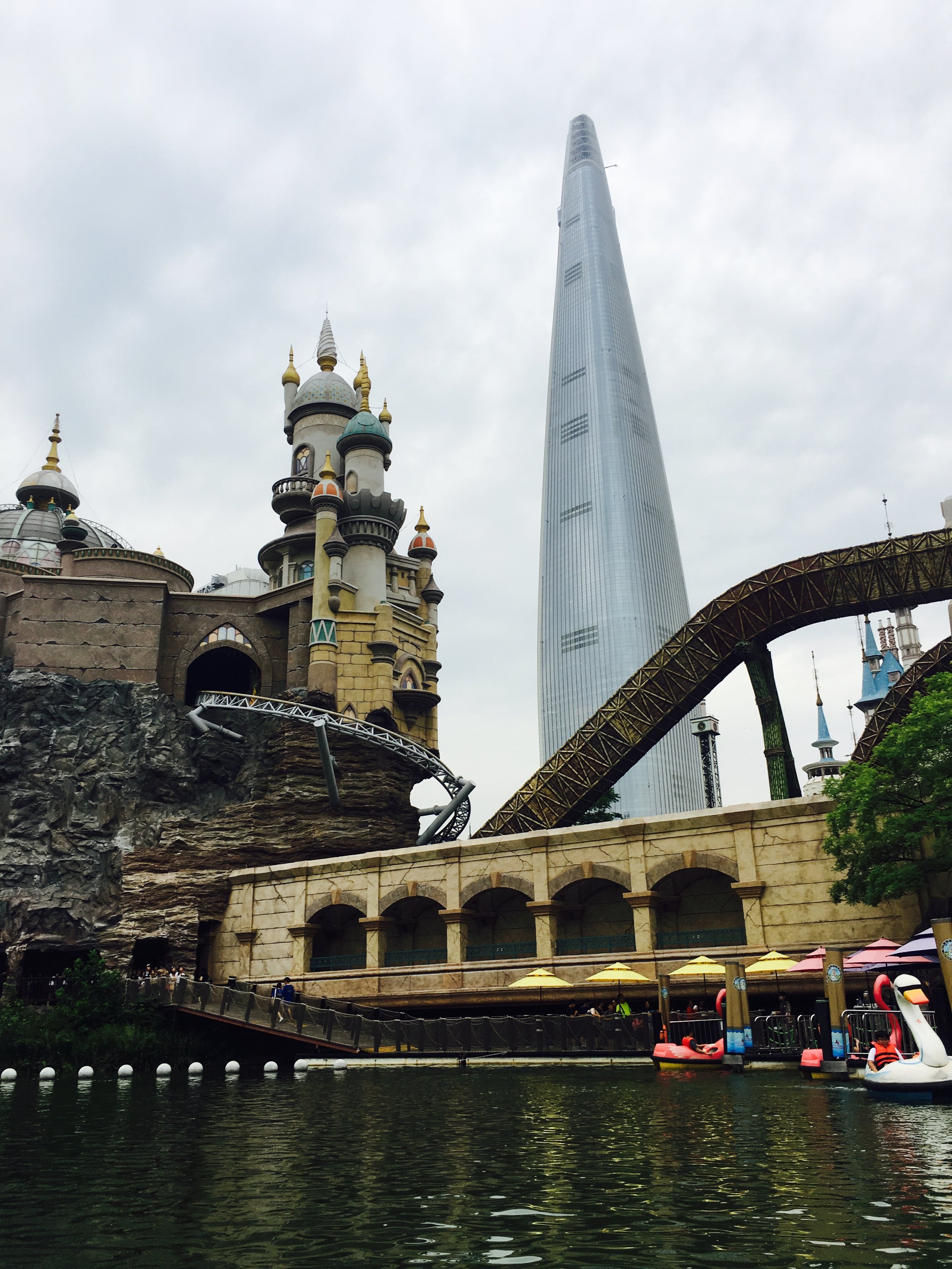 Lotte World