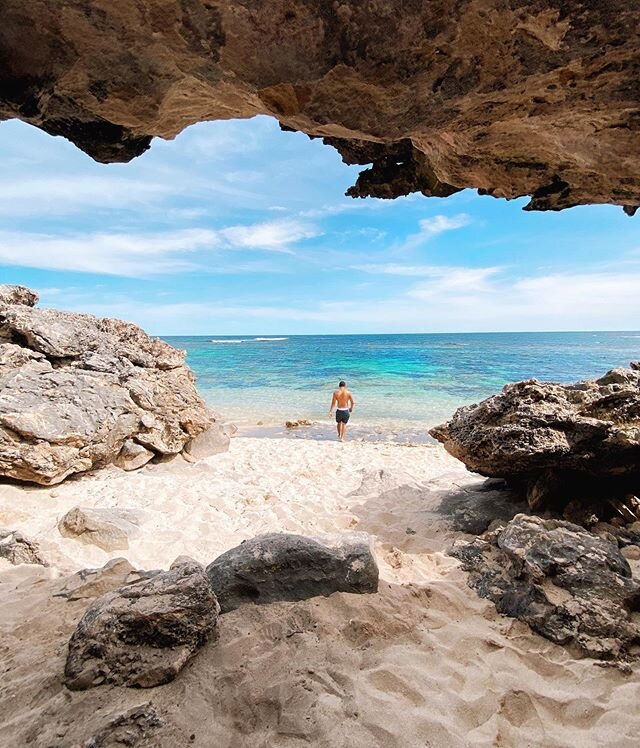 Hidden spot on Rottnest Island 😍
.
.
.
.
.
.
#exploreparkswa #perthisok #explorewa #beachtime #asianguy #exploreaustralia #experance #seeAustralia #thegreatsouthwest #instamuscle #justanotherdayinWA #asianman #instatravel #rottnest #thebasin #little